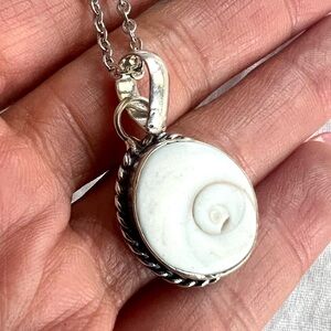 925 Shiva’s Eye Shell Necklace Pendant